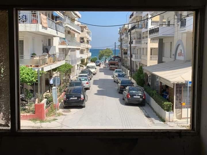 Perea White Suites Peraía Екстериор снимка